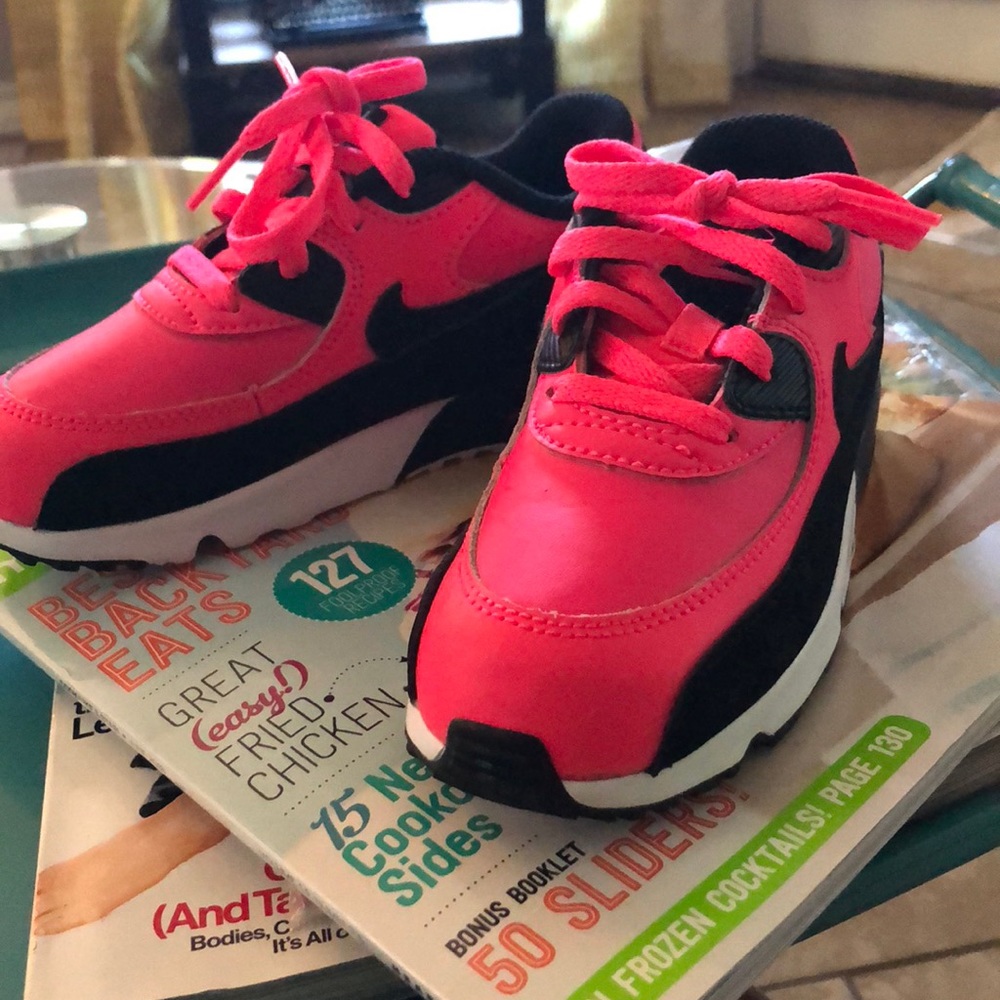 Nike Toddler size 10 shoes